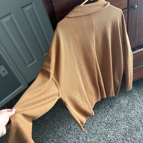 pullover top - Picture 4 of 4